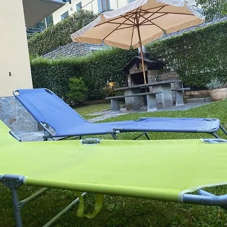 Con Giardino E Box In Valmalenco